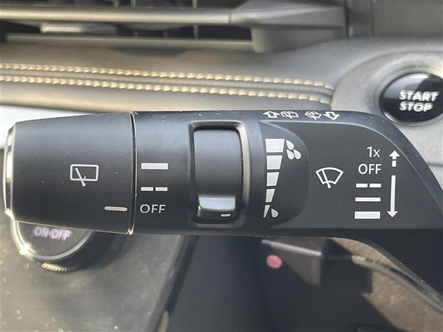 セレナ e-パワー ハイウェイスターV 12.3インチメーカーOPナビ プロパイロット アラウンドビューモニター 両側パワースライドドア プロパイロットパーキング 置き換え充電 デジタルインナーミラー フリップダウンモニター 純正エアロ(7枚目)