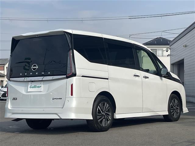 セレナ e-パワー ハイウェイスターV 12.3インチメーカーOPナビ プロパイロット アラウンドビューモニター 両側パワースライドドア プロパイロットパーキング 置き換え充電 デジタルインナーミラー フリップダウンモニター 純正エアロ(34枚目)