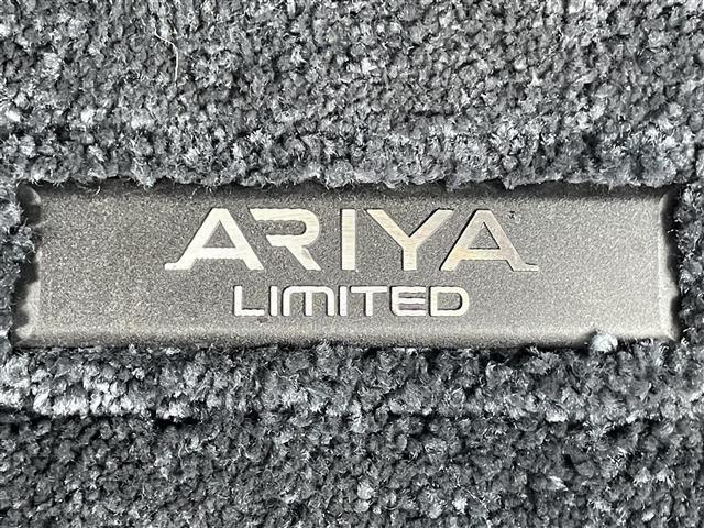 純正フロアマット