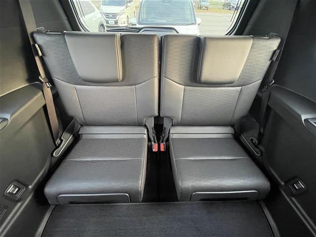 ランドクルーザー250 VX メーカーOPトヨタチームメイト 12.3インチディスプレイオーディオ パノラミックビューモニター 黒レザー ベンチレーションシート モデリスタ パワーバックドア デジタルインナーミラー ETC(30枚目)