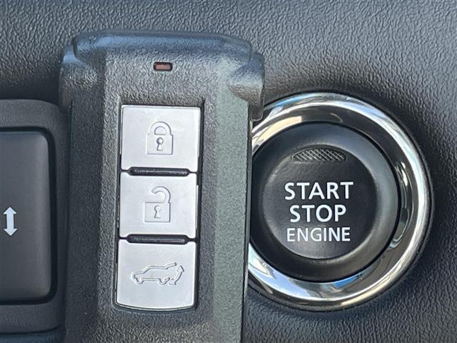 デリカＤ：５ Ｐ　１０．１インチナビ　アラウンドビューモニター　両側パワースライドドア　パワーバックドア　前席シートヒーター　ステアリングヒーター　フルセグＴＶ　ＣＤ／ＤＶＤ　ＢＴ接続　ＡｐｐｌｅＣａｒＰｌａｙ（11枚目）