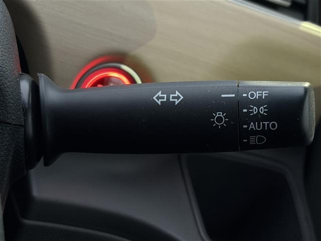 フリードハイブリッド ハイブリッド・Ｇホンダセンシング　純正メモリナビ　両側パワースライドドア　バックカメラ　追従有クルーズコントロール　純正フロアマット　Ｂｌｕｅｔｏｏｔｈ接続　フルセグＴＶ　ＬＥＤヘッドライト　オートライト　純正ドアバイザー　ＥＴＣ（7枚目）