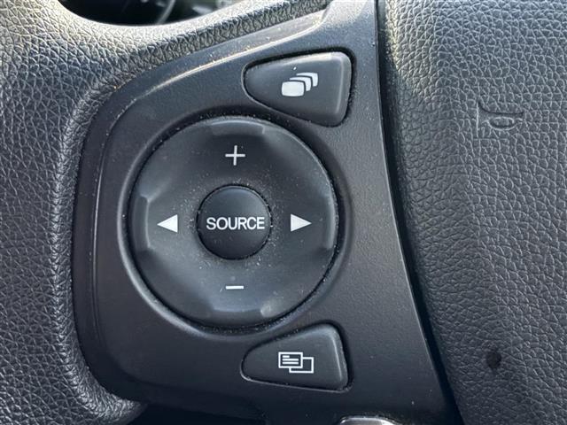 フリードハイブリッド ハイブリッド・Ｇホンダセンシング　純正メモリナビ　両側パワースライドドア　バックカメラ　追従有クルーズコントロール　純正フロアマット　Ｂｌｕｅｔｏｏｔｈ接続　フルセグＴＶ　ＬＥＤヘッドライト　オートライト　純正ドアバイザー　ＥＴＣ（8枚目）