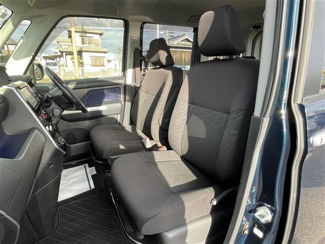 トール カスタムＧ　ＳＡＩＩ　純正ＳＤナビ　バックカメラ　両側パワースライドドア　純正ミュージックサーバー　純正フロアマット　純正ドアバイザー　クルーズコントロール　オートライト　ＬＥＤヘッドライト　衝突軽減ブレーキ　ＢＴ接続（29枚目）