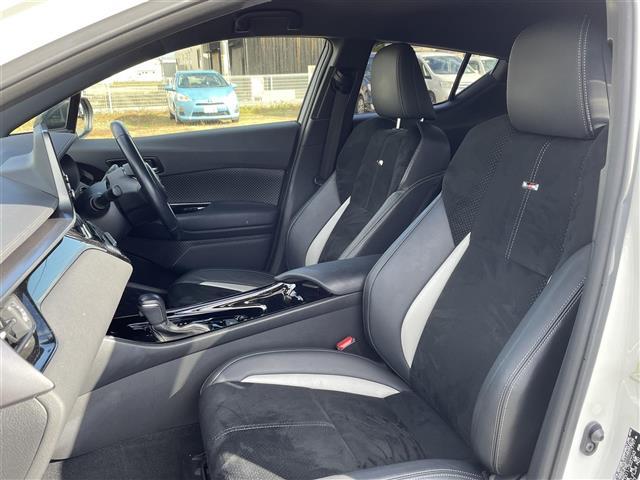 Ｃ－ＨＲ Ｓ　ＧＲスポーツ　純正ディスプレイオーディナビ　フルセグ　ＥＴＣ　ステアリングリングリモコン　アップルカープレイ　トヨタセーフティーセンス　前追クルコン　ＧＲスポーツステアリング　ＧＲスポーツシート　シートヒーター（29枚目）