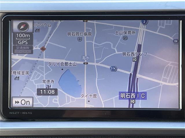 ハイエースワゴン ＧＬ　モデリスタエアロ　片側パワースライドドア　フリップダウンモニター　社外ＳＤナビ　バックカメラ　フルセグＴＶ　ビルトインＥＴＣ　純正ミュージックサーバー　フロアマット　ＢＴ接続　ステアリングスイッチ（3枚目）