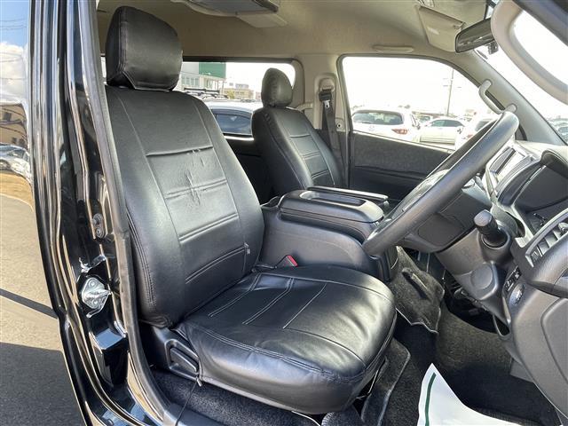 ハイエースワゴン ＧＬ　モデリスタエアロ　片側パワースライドドア　フリップダウンモニター　社外ＳＤナビ　バックカメラ　フルセグＴＶ　ビルトインＥＴＣ　純正ミュージックサーバー　フロアマット　ＢＴ接続　ステアリングスイッチ（28枚目）