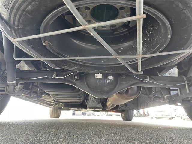 ハイエースワゴン ＧＬ　モデリスタエアロ　片側パワースライドドア　フリップダウンモニター　社外ＳＤナビ　バックカメラ　フルセグＴＶ　ビルトインＥＴＣ　純正ミュージックサーバー　フロアマット　ＢＴ接続　ステアリングスイッチ（41枚目）