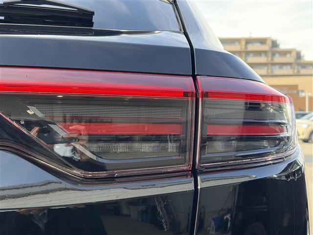 ヴェゼル ｅ：ＨＥＶ　Ｘ　純正ディスプレイオーディオ　Ｂｌｕｅｔｏｏｔｈ　アップルカープレイ　アンドロイドオート　ホンダセンシング　バックカメラ　ダウンヒルアシスト　追従クルーズコントロール　ビルトインＥＴＣ　パドルシフト（24枚目）