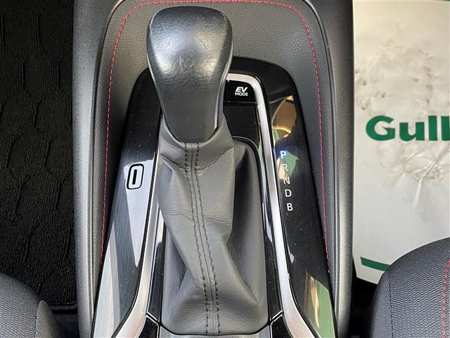 カローラスポーツ ハイブリッドＧ　Ｚ　メーカーＯＰ９インチディスプレイオーディオ　追従有クルーズコントロール　バックカメラ　トヨタ　ビルトインＥＴＣ　前席シートヒーター　ＬＥＤヘッドライト　パーキングサポートブレーキ　オートホールド（12枚目）