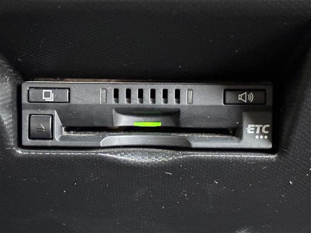 ライズ Ｇ　純正ナビ　アラウンドビューモニター　ＥＴＣ　衝突軽減ブレーキ　フルセグＴＶ　ＢＴ　ＵＳＢ　電格ミラー　オートライト　オートハイビーム　ＬＥＤヘッドライト　純正ドアバイザー　プッシュスタート（3枚目）