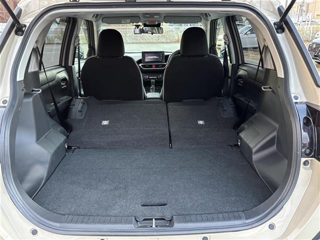 ライズ Ｇ　純正ナビ　アラウンドビューモニター　ＥＴＣ　衝突軽減ブレーキ　フルセグＴＶ　ＢＴ　ＵＳＢ　電格ミラー　オートライト　オートハイビーム　ＬＥＤヘッドライト　純正ドアバイザー　プッシュスタート（32枚目）