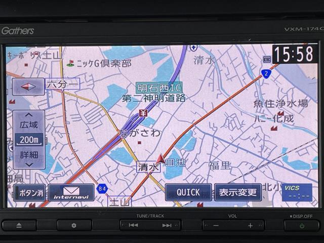 Ｎ－ＢＯＸスラッシュ Ｇ・Ｌパッケージ　純正ＳＤナビ　ＵＳＢ入力端子　Ｂｌｕｅｔｏｏｔｈ接続　純正フロアマット　バックカメラ　ステアリングリモコン　純正ミュージックサーバー　ＣＤ　ＥＴＣ　オートライト　スイッチスタート　電動パーキング（3枚目）