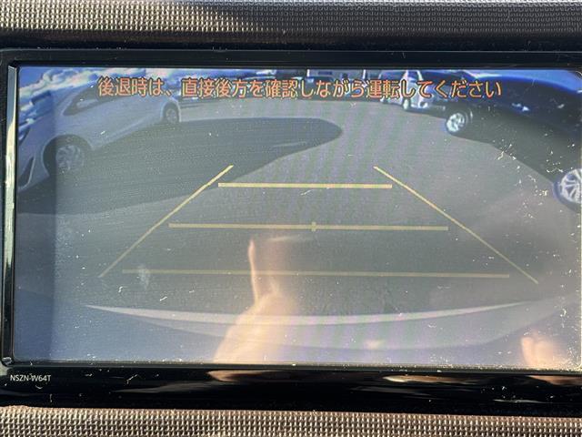 �y�o�b�N���j�^�[�z���̃J�����̉f�������j�^�[�ɉf���o�����̂ŁA����̌����Ȃ����p��A��Q���Ƃ̋������Ȃǂ�����������S�m�F���邱�Ƃ��ł��܂��B