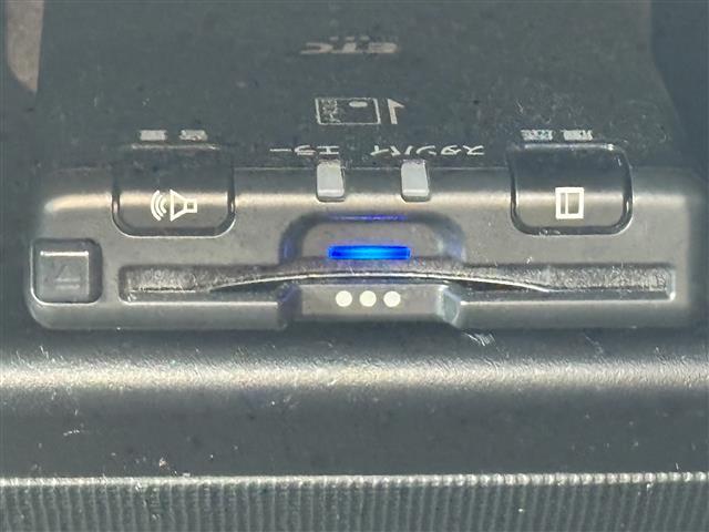 �y�d�s�b�z�L�����H�𗘗p����ۂɗ������Œ�~���邱�ƂȂ��ʉ߂ł���A�d�s�b�ԍڊ�i�m���X�g�b�v������������V�X�e���@��j����������Ă��܂��B�Z�b�g�A�b�v���s�����Ƃŗ��p�\�ɂȂ�܂��B