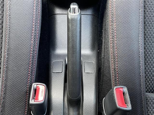 �T�C�h�u���[�L