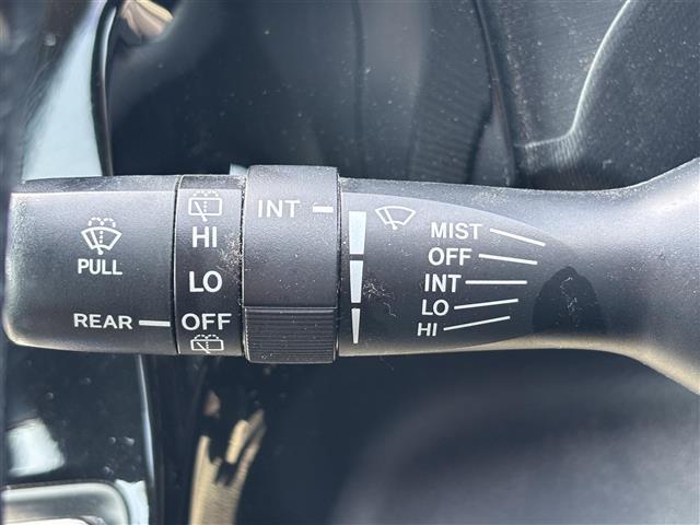 アクア Ｇ　トヨタセーフティセンス　バックカメラ　ビルトインＥＴＣ　クルーズコントロール　メモリナビ　Ｂｌｕｅｔｏｏｔｈ　フルセグ　衝突軽減ブレーキ　ＬＥＤヘッドライト　ヘッドライトレベライザ　スペアキー（8枚目）