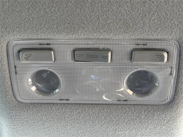 アクア Ｇ　トヨタセーフティセンス　バックカメラ　ビルトインＥＴＣ　クルーズコントロール　メモリナビ　Ｂｌｕｅｔｏｏｔｈ　フルセグ　衝突軽減ブレーキ　ＬＥＤヘッドライト　ヘッドライトレベライザ　スペアキー（23枚目）