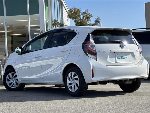 アクア Ｇ　トヨタセーフティセンス　バックカメラ　ビルトインＥＴＣ　クルーズコントロール　メモリナビ　Ｂｌｕｅｔｏｏｔｈ　フルセグ　衝突軽減ブレーキ　ＬＥＤヘッドライト　ヘッドライトレベライザ　スペアキー（43枚目）