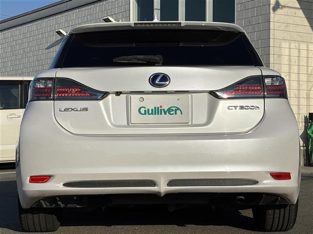 ＣＴ ＣＴ２００ｈ　バージョンＣ　サンルーフ　純正メモリナビ　バックカメラ　クルーズコントロール　スイッチスタート　カードキー　純正フロアマット　社外アルミホイール　パドルシフト　フォグランプ　ＵＳＢ入力端子　社外シフト　ＥＴＣ（36枚目）