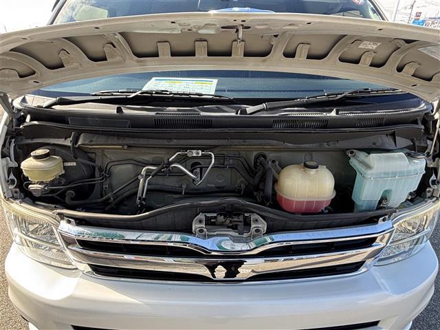 �y�G���W�����[���z�G���W���̒��q�͗ǍD�ł��I���[�ԑO�ɂ͂�������ƃI�C�������E���̑�����ނ̓_����[�������Ē����܂��B�܂��A�K���o�[�ł͏C�����̂���Ԃ͔̔��������܂���B