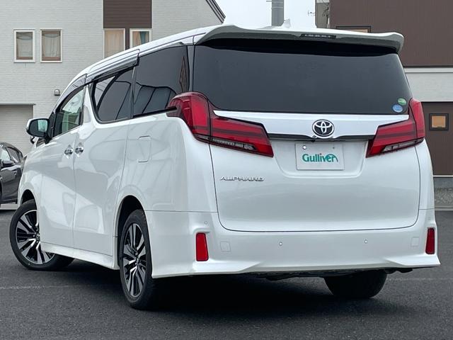 アルファード ２．５Ｓ　Ｃパッケージ　寒冷地仕様　純正ディーラーＯＰナビ　純正フリップダウンモニター　プリクラッシュセーフティ　横滑り防止装置　レーダークルーズコントロール　レーンキープアシスト　クリアランスソナー　ロードサインアシスト（3枚目）