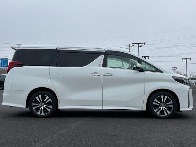 アルファード ２．５Ｓ　Ｃパッケージ　寒冷地仕様　純正ディーラーＯＰナビ　純正フリップダウンモニター　プリクラッシュセーフティ　横滑り防止装置　レーダークルーズコントロール　レーンキープアシスト　クリアランスソナー　ロードサインアシスト（6枚目）