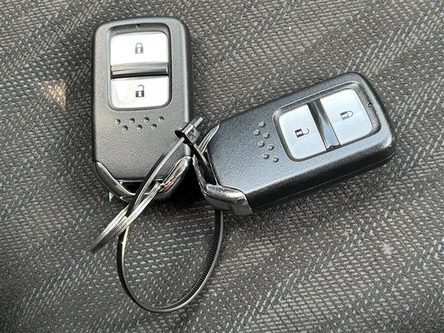 シャトル ハイブリッド　ホンダセンシング　・４ＷＤ・社外ＳＤナビ（ＢＴ）・ドアバイザー・電動格納ミラー・ウインカーミラー・バックモニター・前方ドライブレコーダー・スマートキー・クルーズコントロール・プッシュスタート（26枚目）