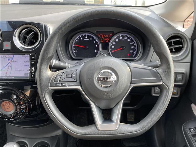 ノート Ｘ　ＦＯＵＲ　スマートセーフティエディション　全方位カメラ・バックカメラ・サイドカメラ・フロントカメラ・デジタルインナーミラー・コーナーセンサー・レーンキープアシスト・前方ドライブレコーダー・オートエアコン・オートライト・プッシュスタート（6枚目）