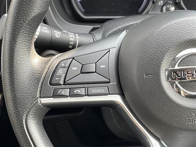 ノート Ｘ　ＦＯＵＲ　スマートセーフティエディション　全方位カメラ・バックカメラ・サイドカメラ・フロントカメラ・デジタルインナーミラー・コーナーセンサー・レーンキープアシスト・前方ドライブレコーダー・オートエアコン・オートライト・プッシュスタート（19枚目）