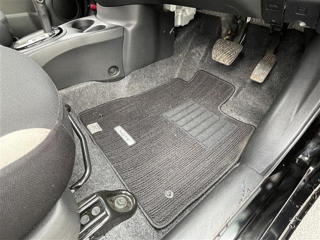 ノート Ｘ　ＦＯＵＲ　スマートセーフティエディション　全方位カメラ・バックカメラ・サイドカメラ・フロントカメラ・デジタルインナーミラー・コーナーセンサー・レーンキープアシスト・前方ドライブレコーダー・オートエアコン・オートライト・プッシュスタート（27枚目）