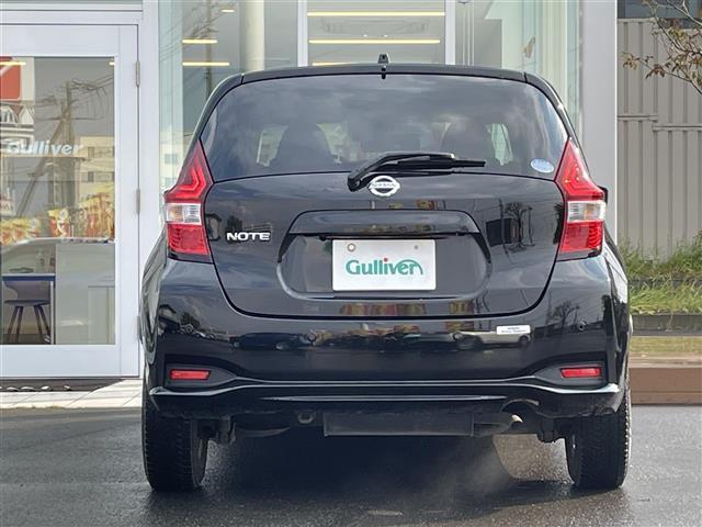 ノート Ｘ　ＦＯＵＲ　スマートセーフティエディション　全方位カメラ・バックカメラ・サイドカメラ・フロントカメラ・デジタルインナーミラー・コーナーセンサー・レーンキープアシスト・前方ドライブレコーダー・オートエアコン・オートライト・プッシュスタート（34枚目）