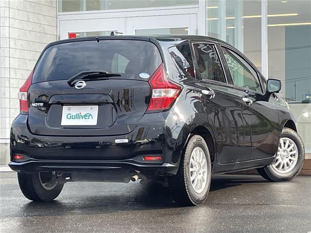 ノート Ｘ　ＦＯＵＲ　スマートセーフティエディション　全方位カメラ・バックカメラ・サイドカメラ・フロントカメラ・デジタルインナーミラー・コーナーセンサー・レーンキープアシスト・前方ドライブレコーダー・オートエアコン・オートライト・プッシュスタート（41枚目）