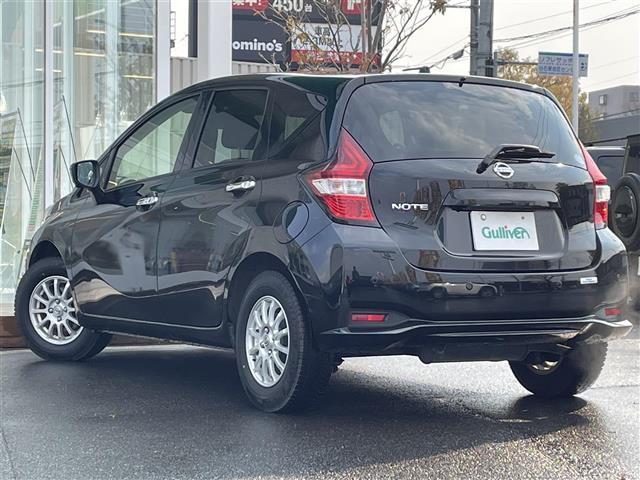 ノート Ｘ　ＦＯＵＲ　スマートセーフティエディション　全方位カメラ・バックカメラ・サイドカメラ・フロントカメラ・デジタルインナーミラー・コーナーセンサー・レーンキープアシスト・前方ドライブレコーダー・オートエアコン・オートライト・プッシュスタート（43枚目）