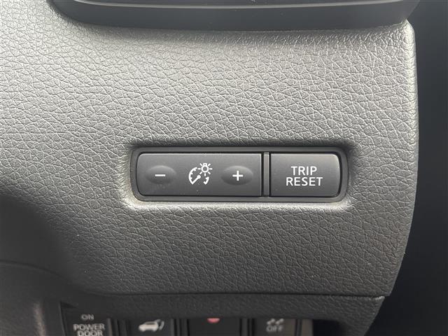 エクストレイル ２０Ｘｉ　エクストリーマーＸ　・４ＷＤ・プロパイロット・デジタルインナーミラー・純正ナビ　ＣＤ／ＤＶＤ／ＳＤ／ＢＴ／フルセグ・アラウンドビューモニター・ビルトインＥＴＣ・エマージェンシーブレーキ・レーダークルーズ・電動リアゲート（7枚目）