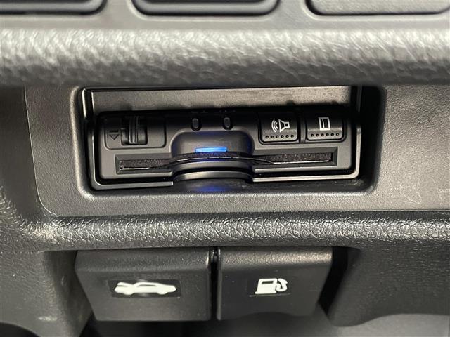 エクストレイル ２０Ｘｉ　エクストリーマーＸ　・４ＷＤ・プロパイロット・デジタルインナーミラー・純正ナビ　ＣＤ／ＤＶＤ／ＳＤ／ＢＴ／フルセグ・アラウンドビューモニター・ビルトインＥＴＣ・エマージェンシーブレーキ・レーダークルーズ・電動リアゲート（21枚目）