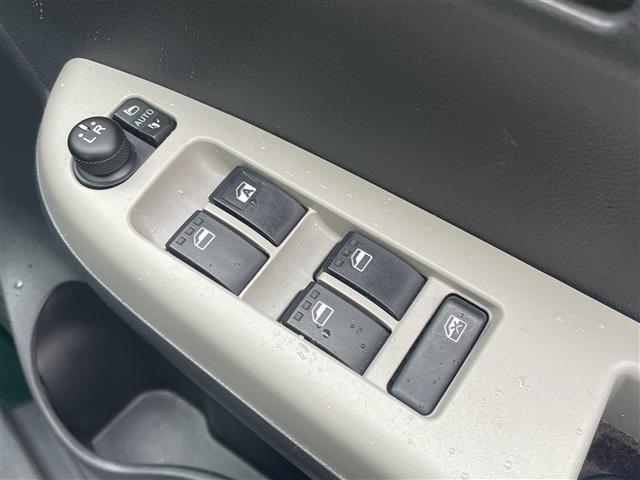 パッソ モーダ S 寒冷地仕様・衝突軽減ブレーキ・社外SDナビCD&DVD&フルセグTV・バックカメラ・シートヒーター(運転席のみ)・助手席シートアンダートレイ・アイドリングストップ・積込純正AW付冬タイヤ(溝無)(20枚目)