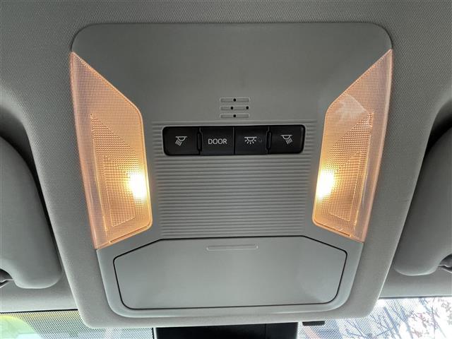 RAV4 G Zパッケージ 寒冷地仕様・バックカメラ・コーナーセンサー・レーンキープアシスト・レーダークルーズコントロール・デジタルインナーミラー・ブラインドスポットモニター・パワーシート・レザーシート・パワーバックドア(23枚目)