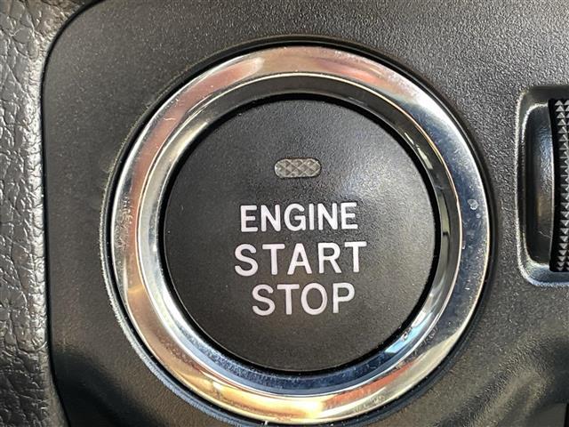 WRX S4 2.0GTアイサイト 4WD・アイサイト・衝突軽減ブレーキ・レーンキープアシスト・デジタルインナーミラー・カロッツェリアナビ(フルセグTV/Bluetooth/DVD)・バックカメラ・レーダークルーズ・社外アルミ(6枚目)