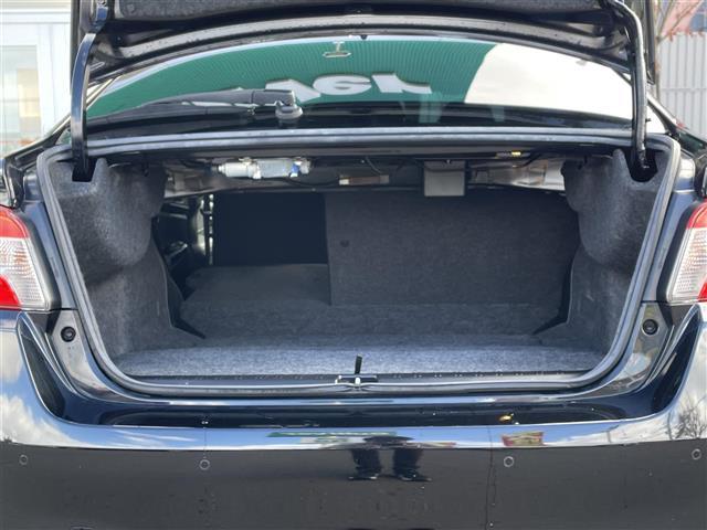 WRX S4 2.0GTアイサイト 4WD・アイサイト・衝突軽減ブレーキ・レーンキープアシスト・デジタルインナーミラー・カロッツェリアナビ(フルセグTV/Bluetooth/DVD)・バックカメラ・レーダークルーズ・社外アルミ(31枚目)