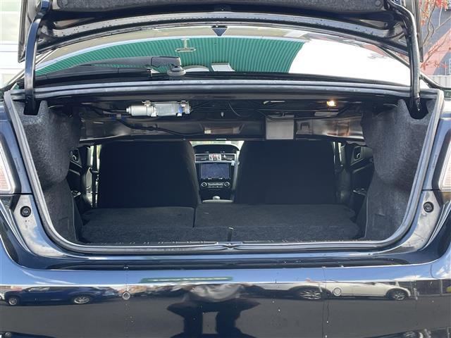 WRX S4 2.0GTアイサイト 4WD・アイサイト・衝突軽減ブレーキ・レーンキープアシスト・デジタルインナーミラー・カロッツェリアナビ(フルセグTV/Bluetooth/DVD)・バックカメラ・レーダークルーズ・社外アルミ(32枚目)