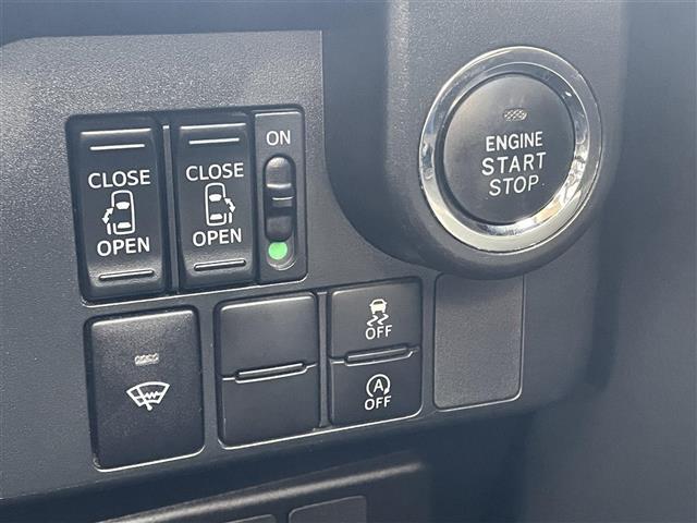 ルーミー カスタムG ・4WD・寒冷地仕様・バックカメラ・両側パワースライドドア・クルーズコントロール・エンジンスターター・ウォークスルー・フォグランプ・シートヒーター・KENWOODナビ・Bluetooth(6枚目)