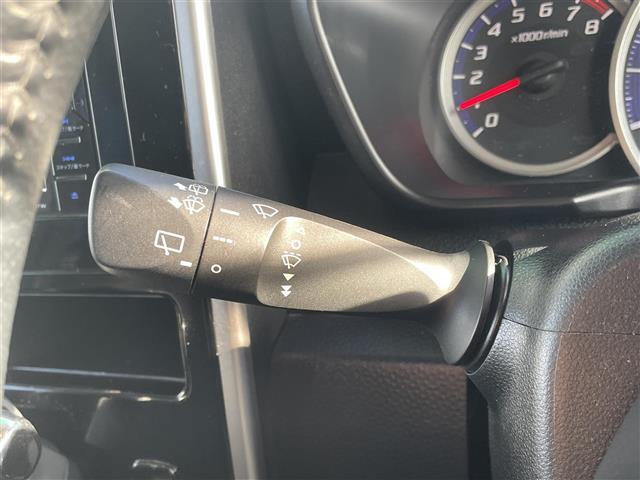 ルーミー カスタムG ・4WD・寒冷地仕様・バックカメラ・両側パワースライドドア・クルーズコントロール・エンジンスターター・ウォークスルー・フォグランプ・シートヒーター・KENWOODナビ・Bluetooth(13枚目)