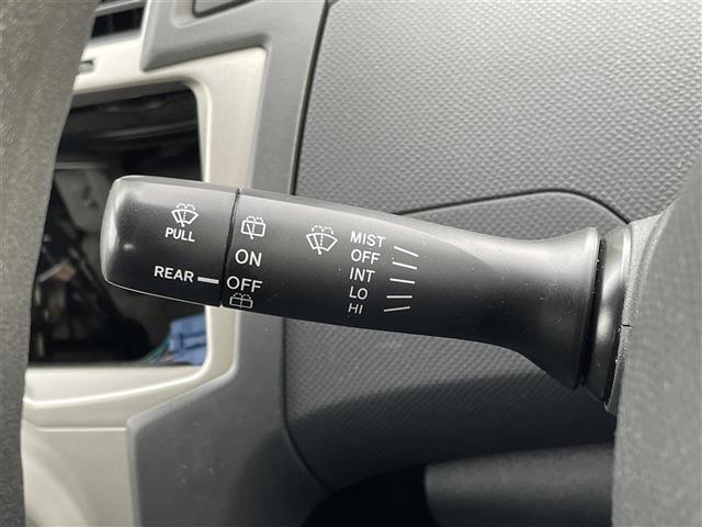 ヴィッツ F ・リモコンキー・スペアキー・パワーステアリング・電動格納ミラー・純正フロアマット(12枚目)