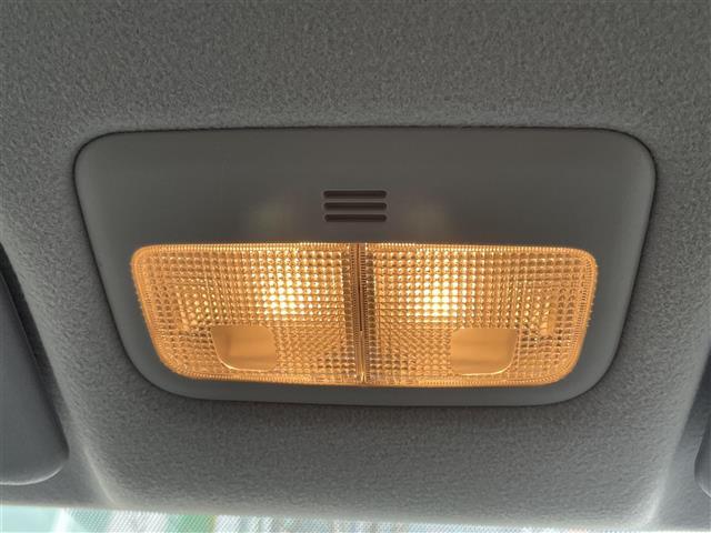 ヴィッツ F ・リモコンキー・スペアキー・パワーステアリング・電動格納ミラー・純正フロアマット(14枚目)