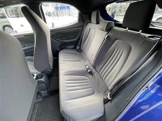 ヤリス ハイブリッドX 寒冷地仕様・純正ディスプレイオーディオ・バックカメラ・コーナーセンサー・純正エンジンスターター・オートエアコン・オートライト・ミラーヒーター・オートリトラミラー・レーダークルーズコントロール・ETC(25枚目)