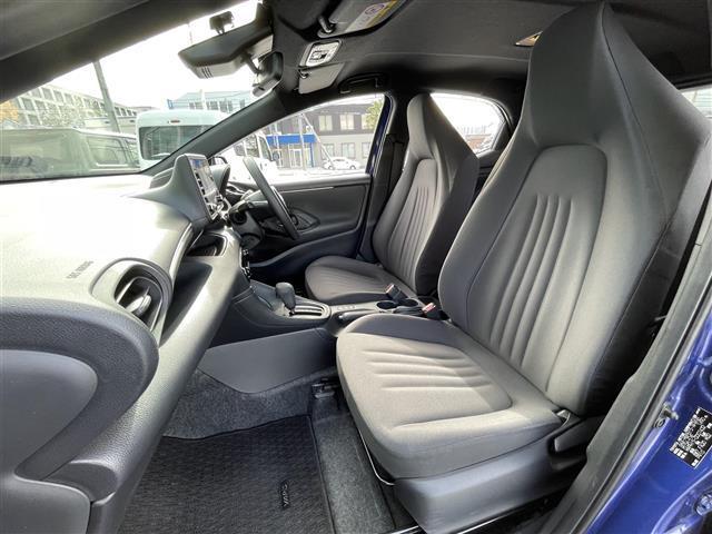 ヤリス ハイブリッドX 寒冷地仕様・純正ディスプレイオーディオ・バックカメラ・コーナーセンサー・純正エンジンスターター・オートエアコン・オートライト・ミラーヒーター・オートリトラミラー・レーダークルーズコントロール・ETC(26枚目)