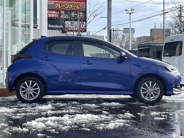 ヤリス ハイブリッドX 寒冷地仕様・純正ディスプレイオーディオ・バックカメラ・コーナーセンサー・純正エンジンスターター・オートエアコン・オートライト・ミラーヒーター・オートリトラミラー・レーダークルーズコントロール・ETC(33枚目)