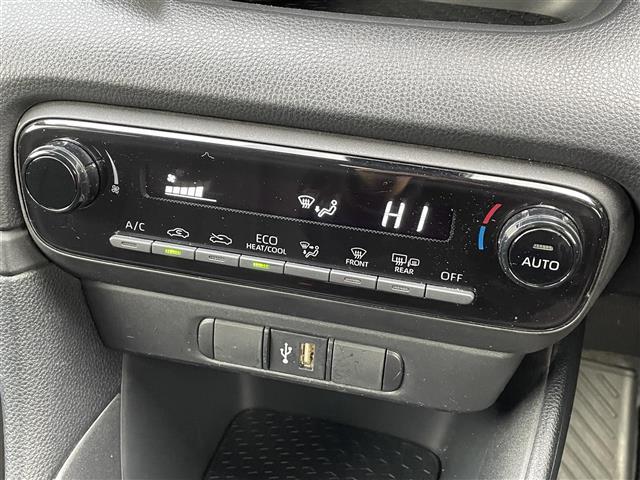 ヤリス ハイブリッドX 寒冷地仕様・純正ディスプレイオーディオ・バックカメラ・レーダークルーズコントロール・レーンキープアシスト・オートエアコン・オートライト・オートリトラミラー・プッシュスタート・スマートキー・ETC(8枚目)