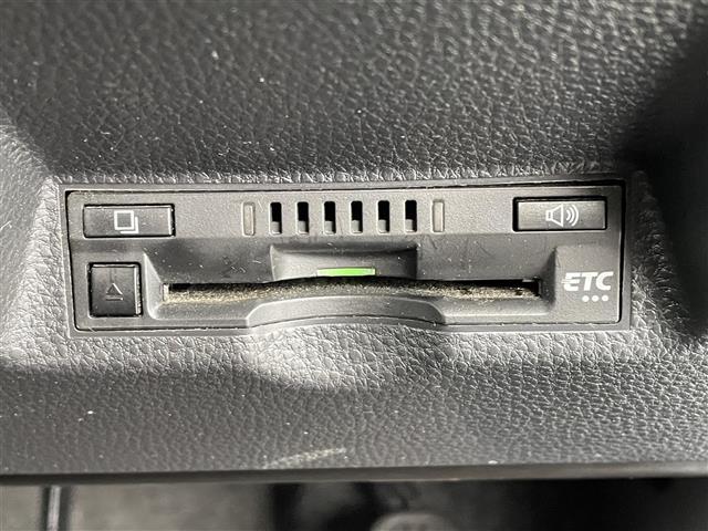 ヤリス ハイブリッドX 寒冷地仕様・純正ディスプレイオーディオ・バックカメラ・レーダークルーズコントロール・レーンキープアシスト・オートエアコン・オートライト・オートリトラミラー・プッシュスタート・スマートキー・ETC(19枚目)